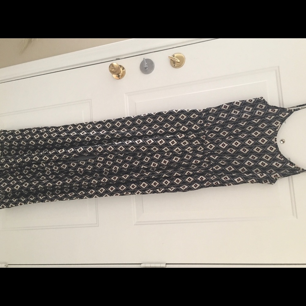 NWOT: Hollister Jumpsuit - Picture 4 of 6